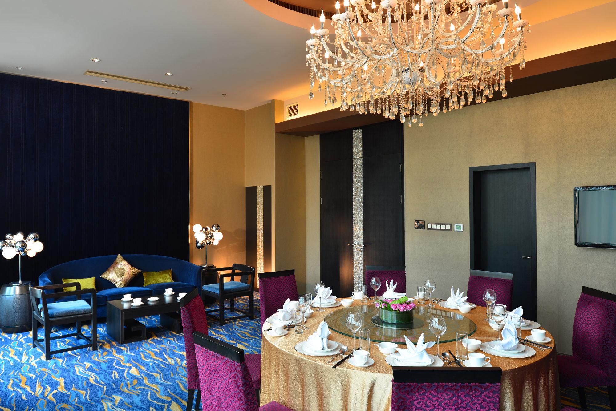 Shanghai Marriott Hotel Riverside מראה חיצוני תמונה